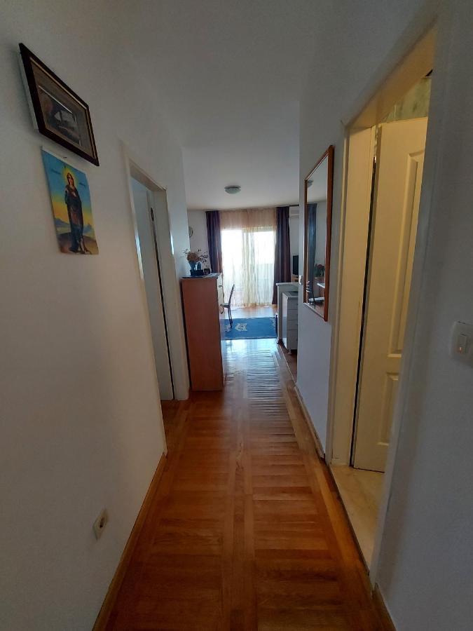 One Bedroom Apartment Ljilja Светі-Стефан Екстер'єр фото