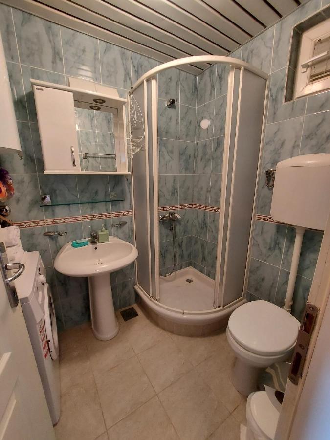 One Bedroom Apartment Ljilja Светі-Стефан Екстер'єр фото